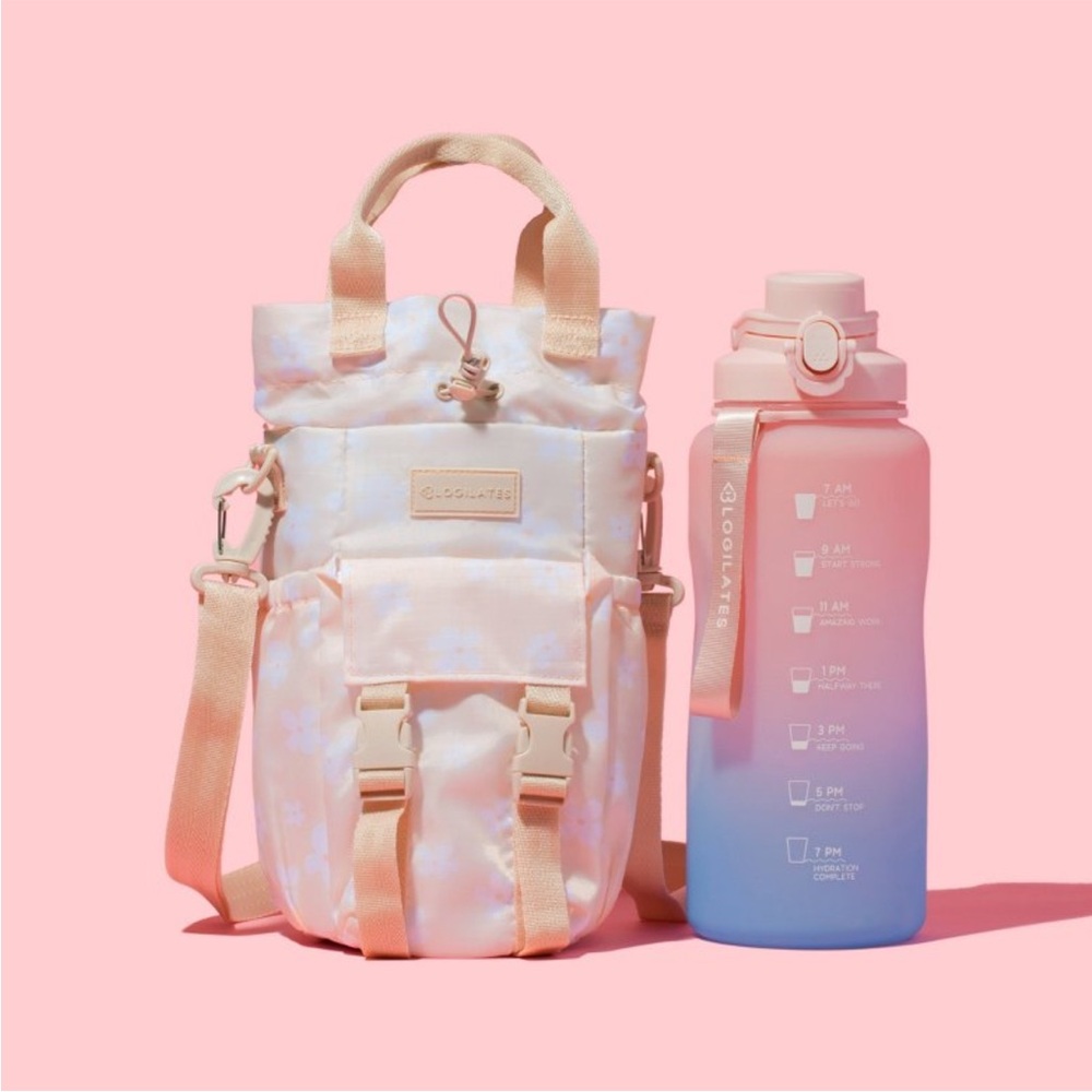 Blogilates Floral Sling Water Bottle Bag - Picture 2 of 5